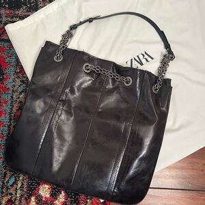 Zara Black Shoulder Bag with Chain Detail